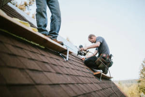 Local Roofers in Fortney, PA